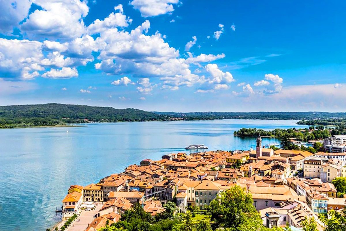 arona-veduta-panoramica-lago-maggiore2