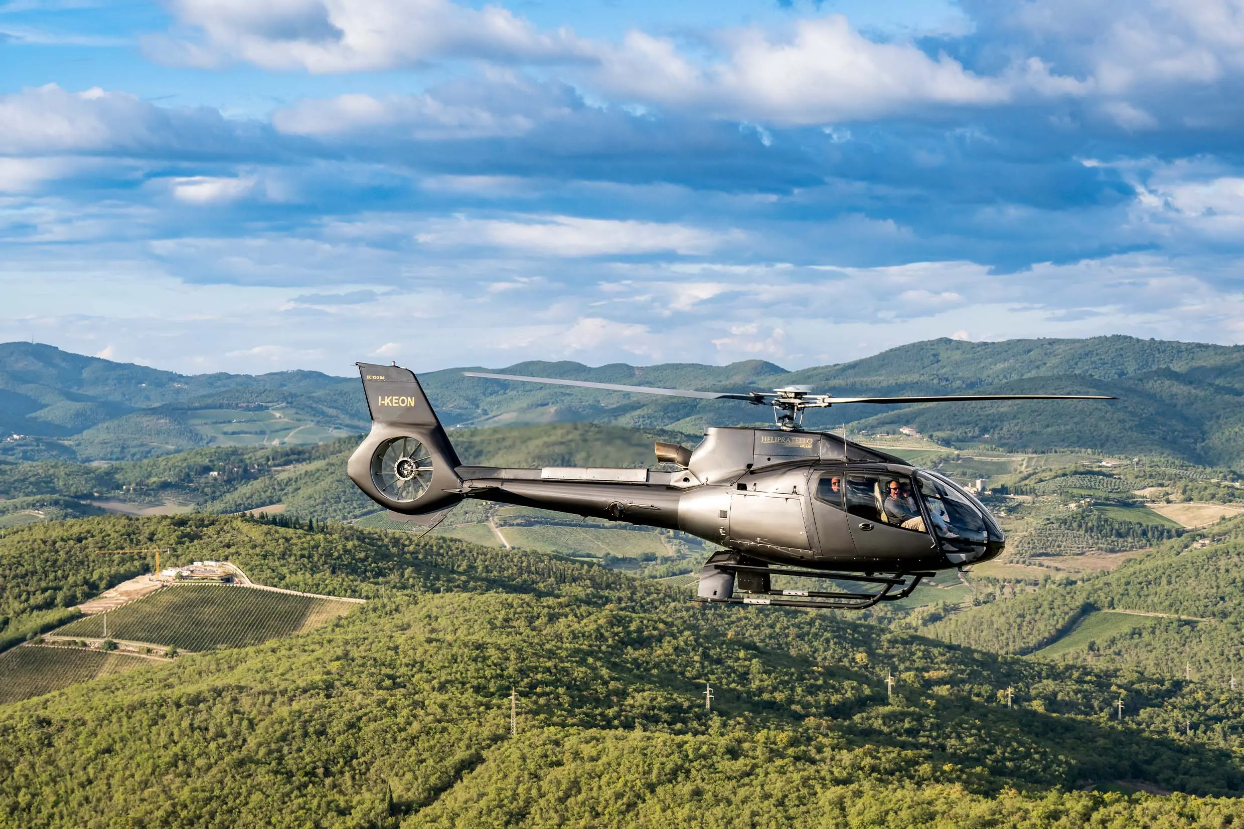 san-gimignano-tuscany-helicopter-flight
